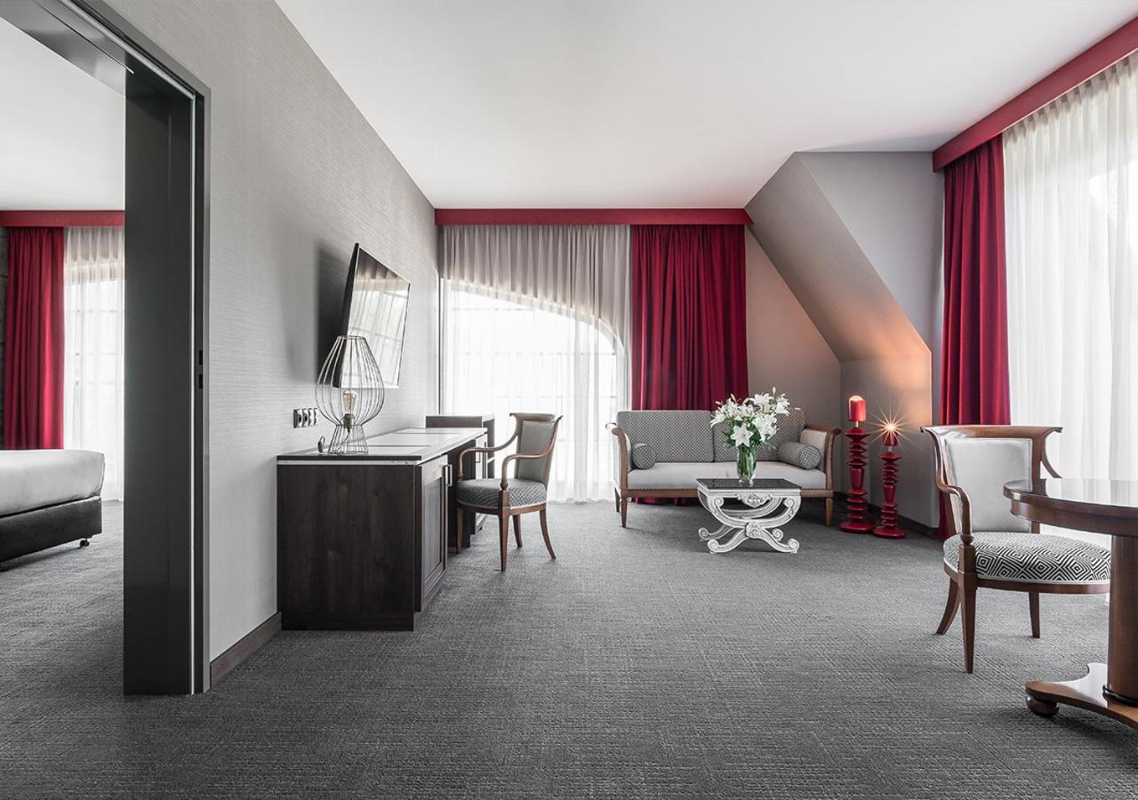 Hotel Nosalowy Park &